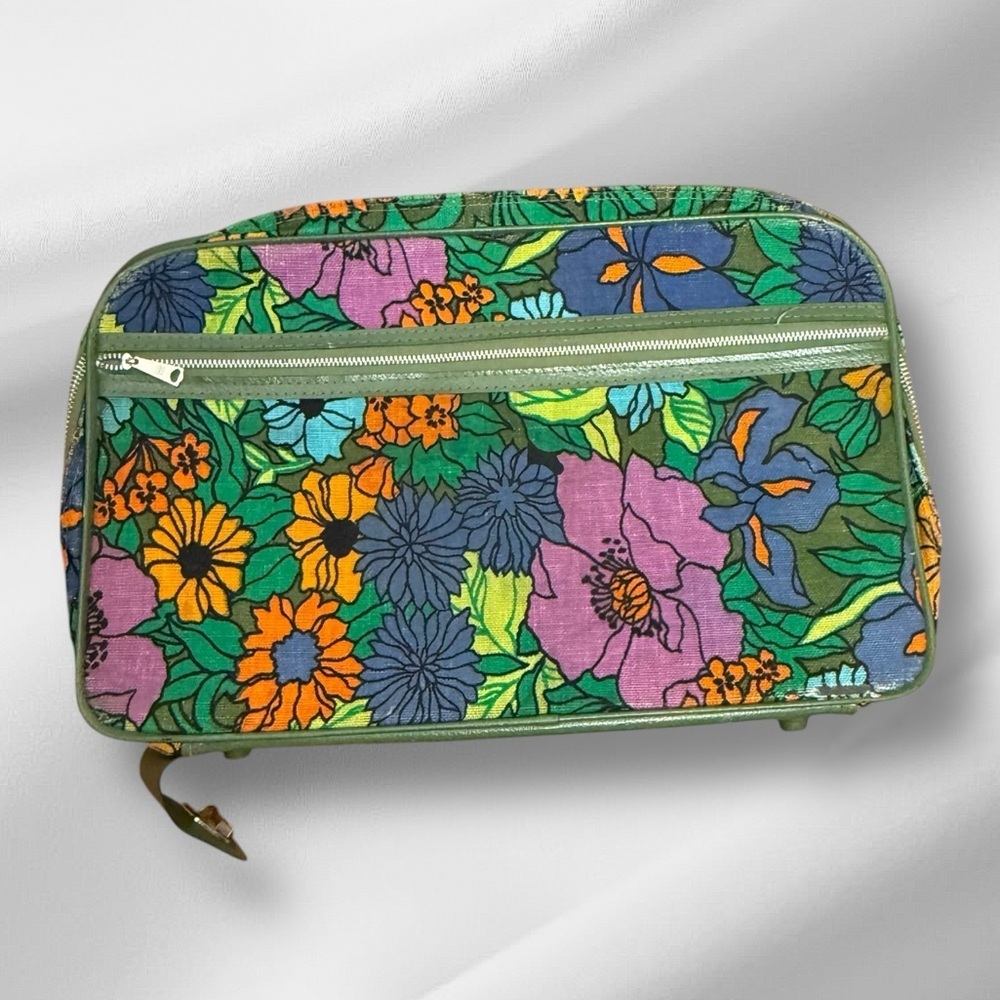 Vintage Floral Child's Suitcase as is